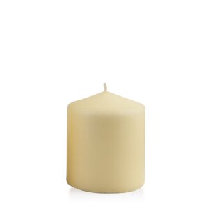 Malá sviečka Classic Candle 10 cm krémová